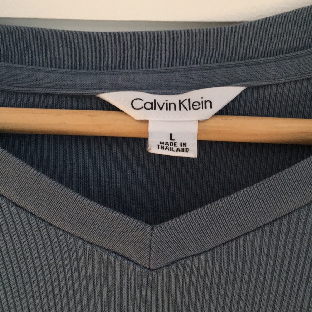 Calvin Klein Ribbed Shirt - Picture 2 of 5